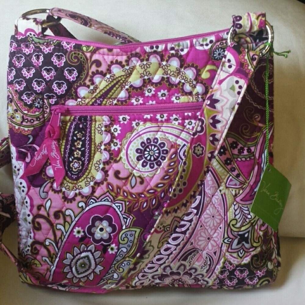 *BRAND NEW  Vera Bradley crossbody handbag